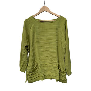Babette Textured pleated Olive Green Women's Top